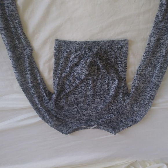 Crop top - Picture 2 of 2